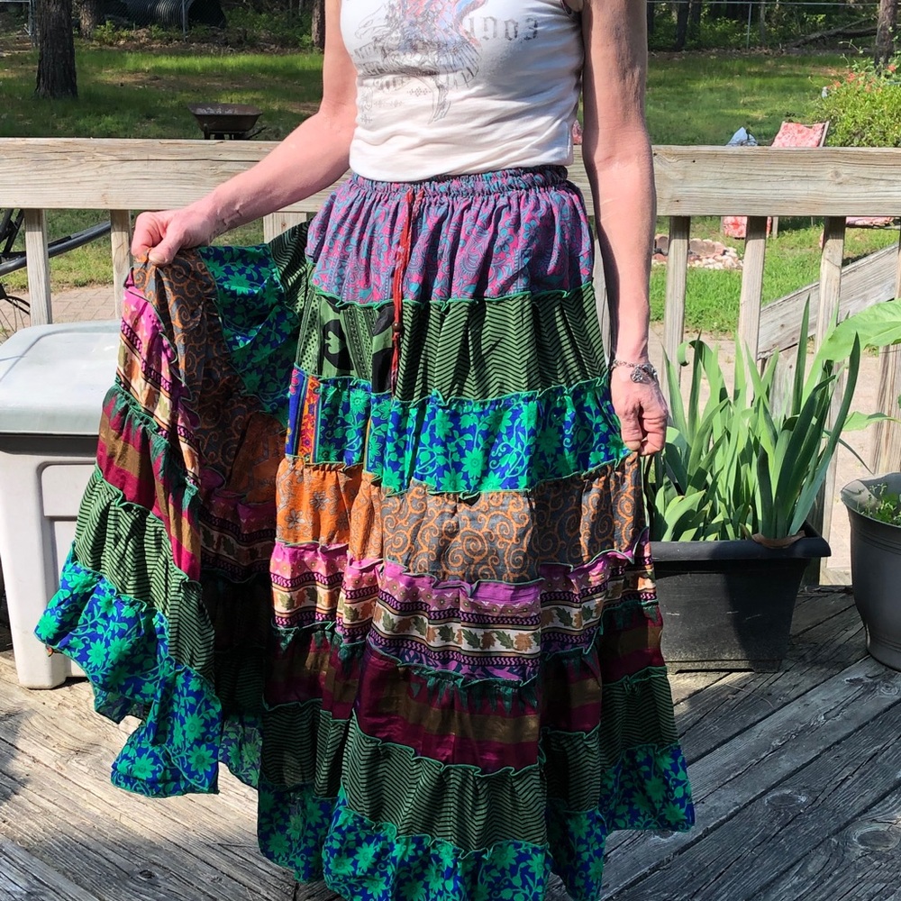 NWT Beautiful boho/festival style long skirt. - Picture 3 of 7